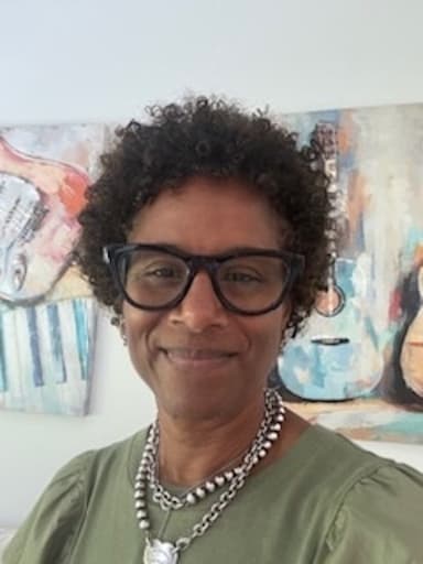 Kim Ellis